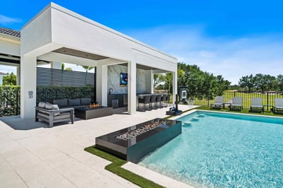 Luxury Villa Photo #8