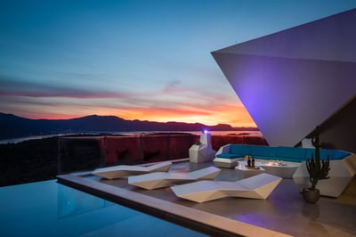 Luxury Villa Photo #17