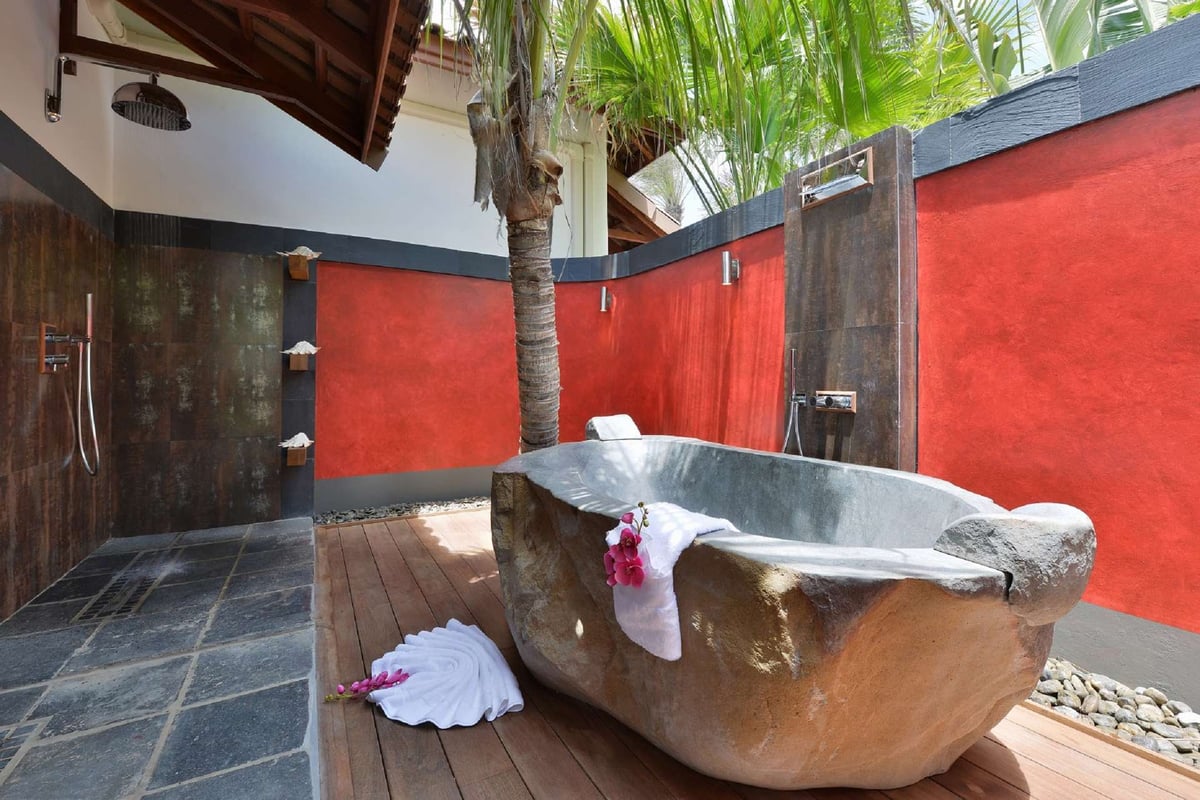 Beachfront Pool Suite hotel rental - 13