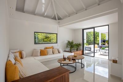 Luxury Villa Photo #24