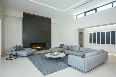Luxury Villa Photo #18