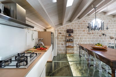 Luxury Villa Photo #40