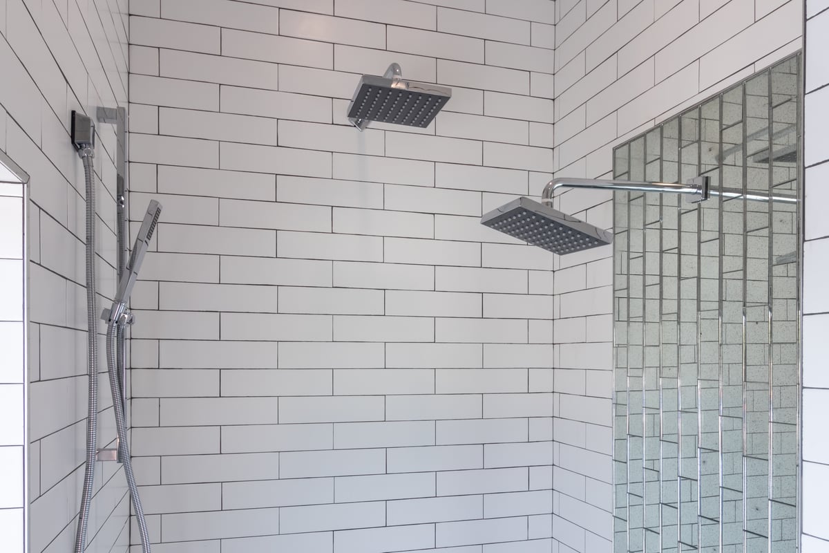 Bathroom Shower Features Three Shower Heads. - Image 27
