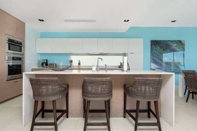 Luxury Villa Photo #11