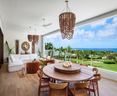 Luxury Villa Photo #17