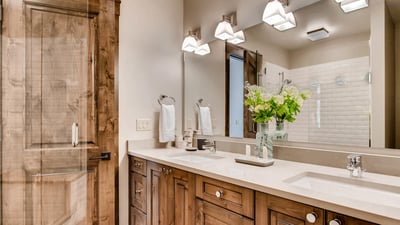 King suite ensuite