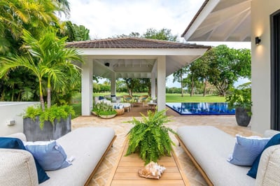Luxury Villa Photo #11