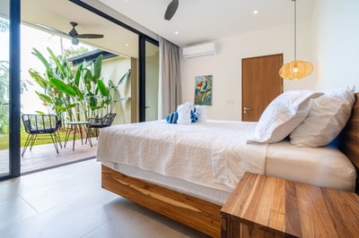Luxury Villa Photo #54