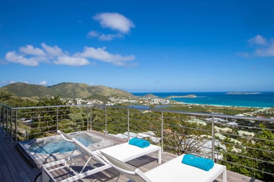 Luxury Villa Photo #37