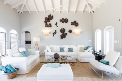 Luxury Villa Photo #18