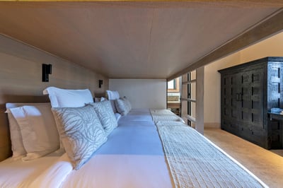 Luxury Villa Photo #46