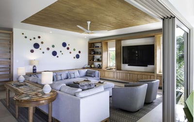 Luxury Villa Photo #23