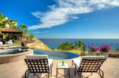 Luxury Villa Photo #4