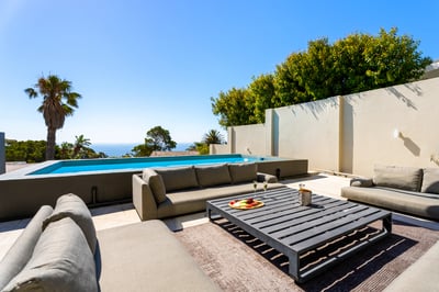 Luxury Villa Photo #7