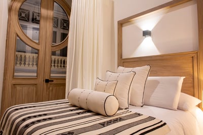 Luxury Villa Photo #25