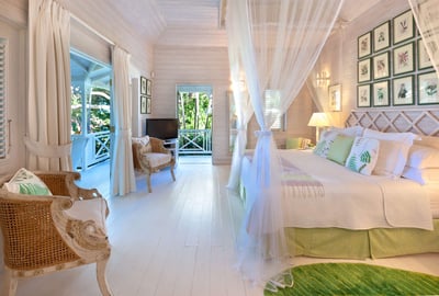 Luxury Villa Photo #9
