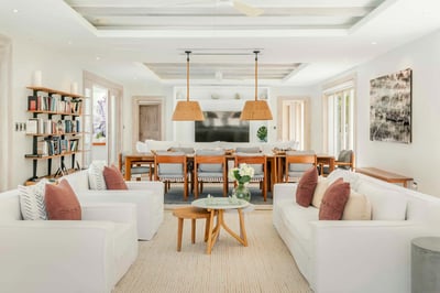 Luxury Villa Photo #26