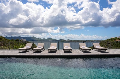 Luxury Villa Photo #7