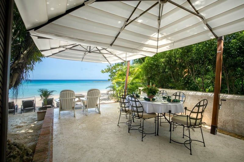 Bluff House and Cottage