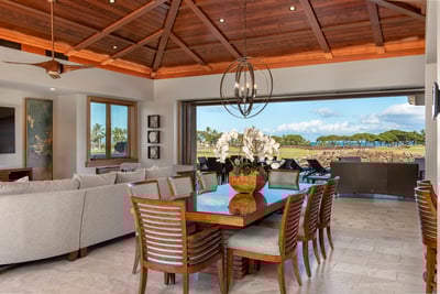 Luxury Villa Photo #9