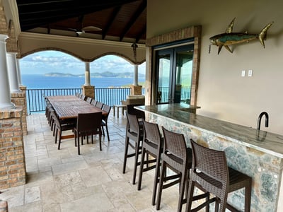 Luxury Villa Photo #11