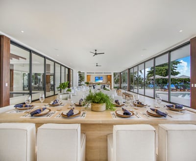 Luxury Villa Photo #24