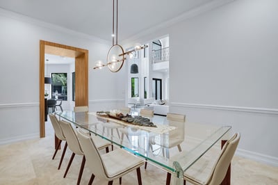Luxury Villa Photo #28