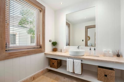 Luxury Villa Photo #43