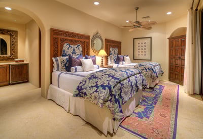Luxury Villa Photo #35