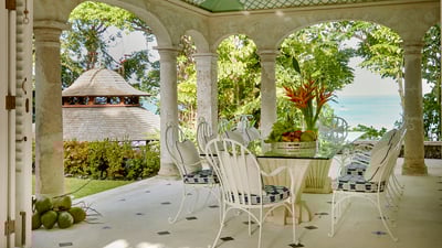 Luxury Villa Photo #10