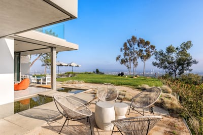 Luxury Villa Photo #11