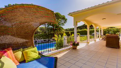 Luxury Villa Photo #18