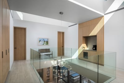 Luxury Villa Photo #38