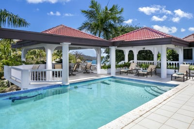 Luxury Villa Photo #2
