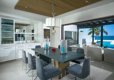 Luxury Villa Photo #14