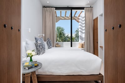 Luxury Villa Photo #49