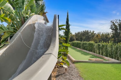 Luxury Villa Photo #4