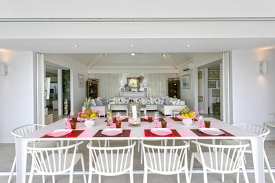 Luxury Villa Photo #12