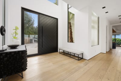 Luxury Villa Photo #27