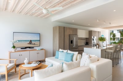 Luxury Villa Photo #6