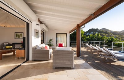 Luxury Villa Photo #23