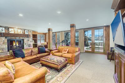 Luxury Villa Photo #13