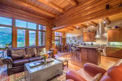 Luxury Villa Photo #3