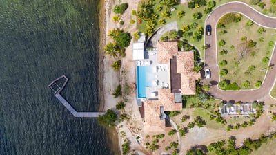Luxury Villa Photo #47