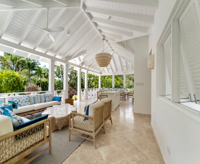 Luxury Villa Photo #9