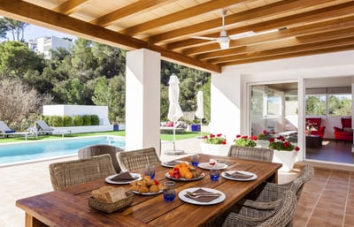 Luxury Villa Photo #7