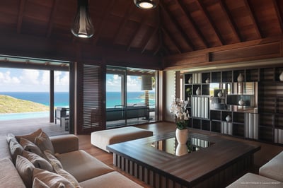 Luxury Villa Photo #12