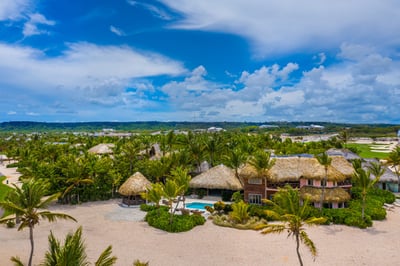 Luxury Villa Photo #12