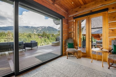 Luxury Villa Photo #13