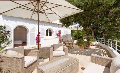 Luxury Villa Photo #17